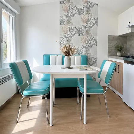 펜션 Maisonnette Avec Terrasse Pour 4 Personnes *