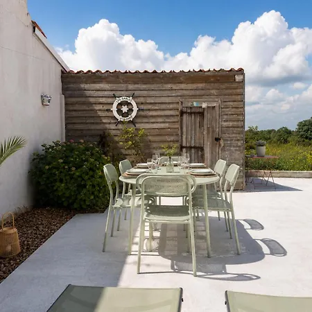 Maisonnette Avec Terrasse Pour 4 Personnes 別荘